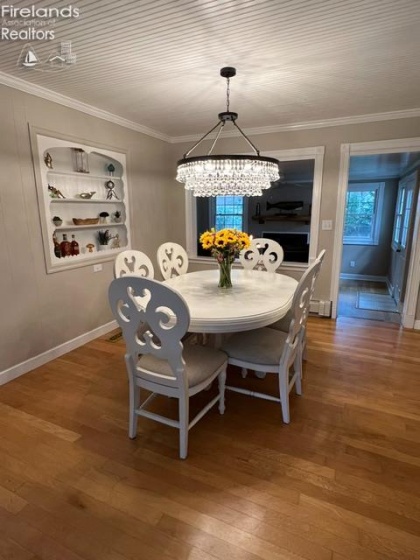 817 Seneca Avenue, Huron, 44839, 5 Bedroom Bedrooms, ,3 BathroomBathrooms,Residential,For Sale,Seneca,20264318