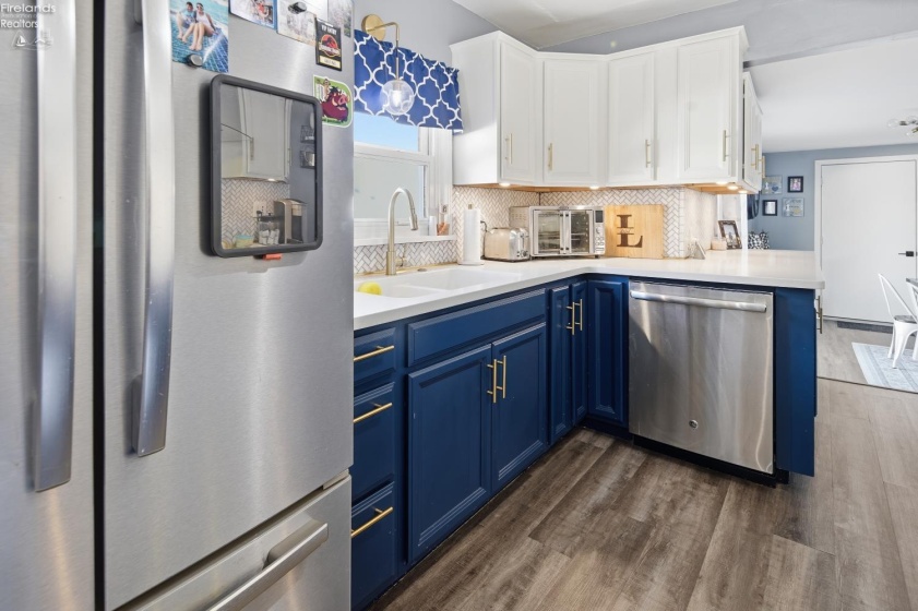 315 Collinwood Boulevard, Fremont, 43420, 4 Bedroom Bedrooms, ,3 BathroomBathrooms,Residential,For Sale,Collinwood,20264230