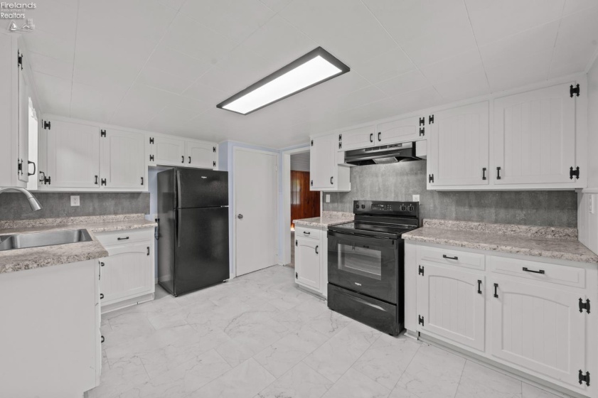 6 Ontario Street, Norwalk, 44857, 2 Bedroom Bedrooms, ,1 BathroomBathrooms,Residential,For Sale,Ontario,20264274