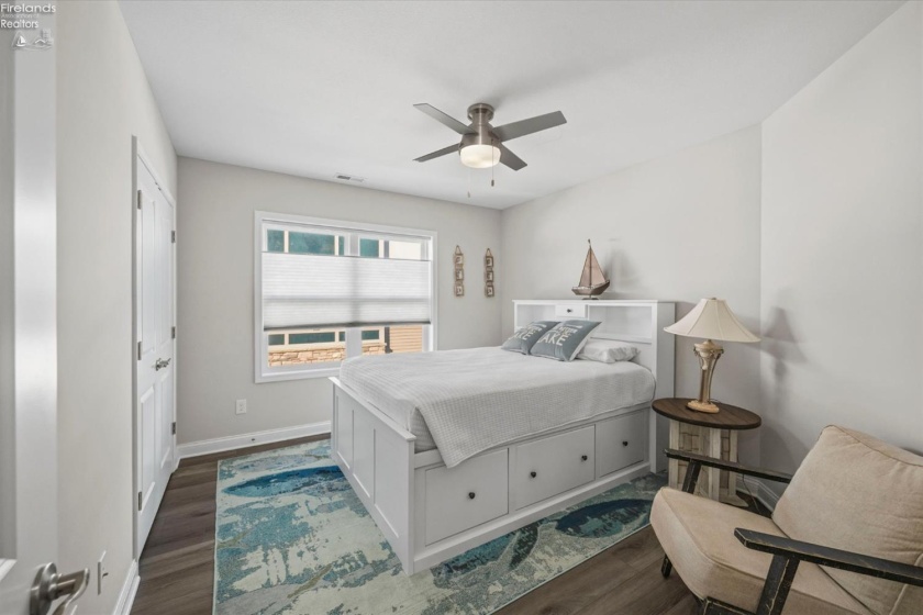 2721 Harbor Bay Drive, Marblehead, 43440, 3 Bedroom Bedrooms, ,2 BathroomBathrooms,Residential,For Sale,Harbor Bay,20264307