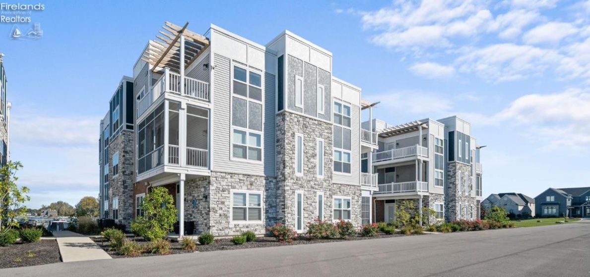 2721 Harbor Bay Drive, Marblehead, 43440, 3 Bedroom Bedrooms, ,2 BathroomBathrooms,Residential,For Sale,Harbor Bay,20264307
