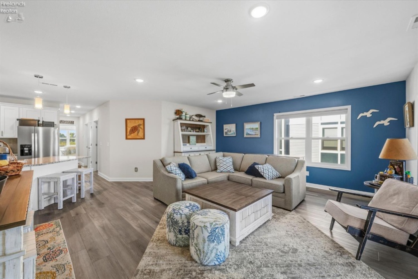 2721 Harbor Bay Drive, Marblehead, 43440, 3 Bedroom Bedrooms, ,2 BathroomBathrooms,Residential,For Sale,Harbor Bay,20264307