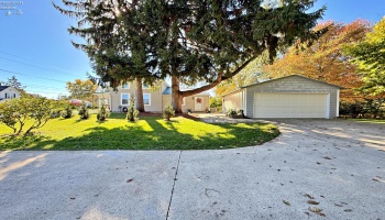 110 Mohawk Street, Tiffin, 44883, 3 Bedroom Bedrooms, ,2 BathroomBathrooms,Residential,For Sale,Mohawk,20264273