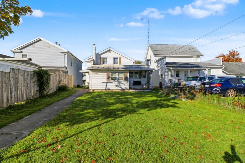 126 Monroe Street, Tiffin, 44883, 4 Bedroom Bedrooms, ,2 BathroomBathrooms,Residential,For Sale,Monroe,20264320