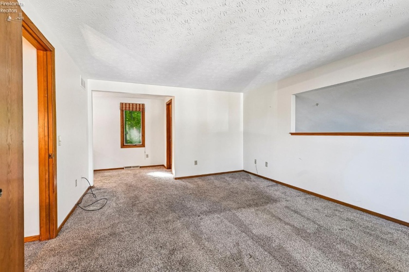 116 Westchester Dr., Amherst, 44001, 4 Bedroom Bedrooms, ,3 BathroomBathrooms,Residential,For Sale,Westchester Dr.,20264326