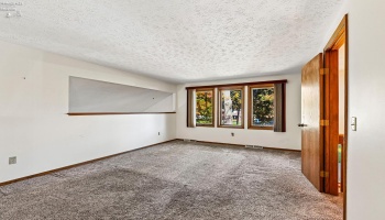 116 Westchester Dr., Amherst, 44001, 4 Bedroom Bedrooms, ,3 BathroomBathrooms,Residential,For Sale,Westchester Dr.,20264326 116 Westchester Dr., Amherst, 44001, 4 Bedroom Bedrooms, ,3 BathroomBathrooms,Residential,For Sale,Westchester Dr.,20264326