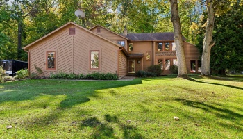 116 Westchester Dr., Amherst, 44001, 4 Bedroom Bedrooms, ,3 BathroomBathrooms,Residential,For Sale,Westchester Dr.,20264326 116 Westchester Dr., Amherst, 44001, 4 Bedroom Bedrooms, ,3 BathroomBathrooms,Residential,For Sale,Westchester Dr.,20264326