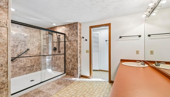 116 Westchester Dr., Amherst, 44001, 4 Bedroom Bedrooms, ,3 BathroomBathrooms,Residential,For Sale,Westchester Dr.,20264326 116 Westchester Dr., Amherst, 44001, 4 Bedroom Bedrooms, ,3 BathroomBathrooms,Residential,For Sale,Westchester Dr.,20264326