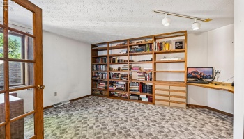 116 Westchester Dr., Amherst, 44001, 4 Bedroom Bedrooms, ,3 BathroomBathrooms,Residential,For Sale,Westchester Dr.,20264326 116 Westchester Dr., Amherst, 44001, 4 Bedroom Bedrooms, ,3 BathroomBathrooms,Residential,For Sale,Westchester Dr.,20264326