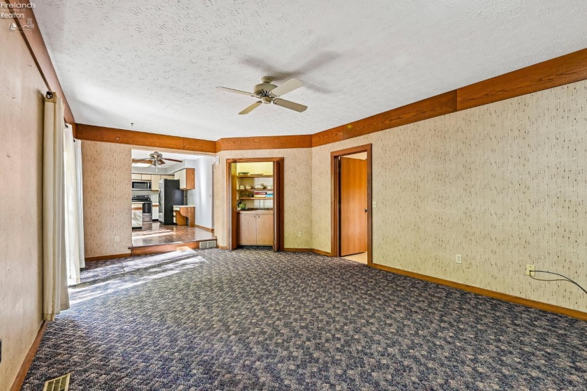 116 Westchester Dr., Amherst, 44001, 4 Bedroom Bedrooms, ,3 BathroomBathrooms,Residential,For Sale,Westchester Dr.,20264326
