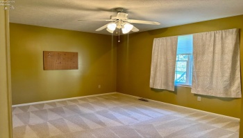 141 Briarwood Circle, Fremont, 43420, 2 Bedroom Bedrooms, ,2 BathroomBathrooms,Residential,For Sale,Briarwood,20264311 141 Briarwood Circle, Fremont, 43420, 2 Bedroom Bedrooms, ,2 BathroomBathrooms,Residential,For Sale,Briarwood,20264311
