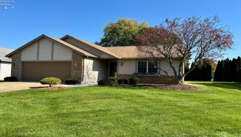 141 Briarwood Circle, Fremont, 43420, 2 Bedroom Bedrooms, ,2 BathroomBathrooms,Residential,For Sale,Briarwood,20264311 141 Briarwood Circle, Fremont, 43420, 2 Bedroom Bedrooms, ,2 BathroomBathrooms,Residential,For Sale,Briarwood,20264311
