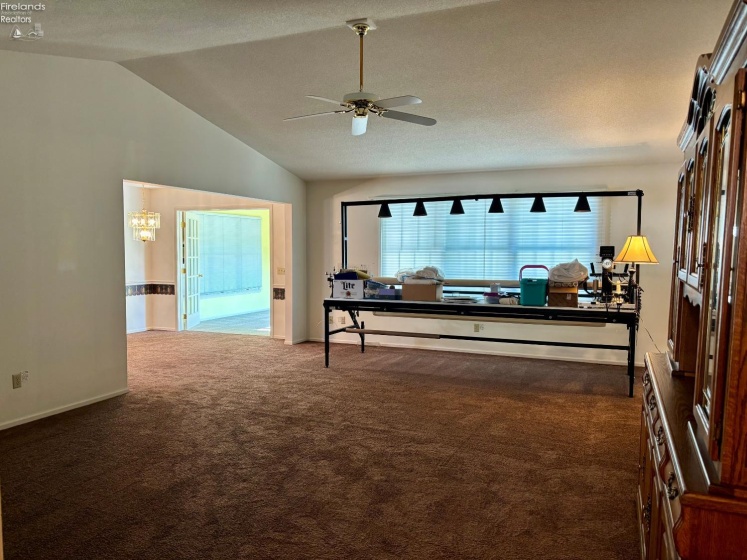 141 Briarwood Circle, Fremont, 43420, 2 Bedroom Bedrooms, ,2 BathroomBathrooms,Residential,For Sale,Briarwood,20264311