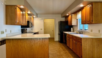 141 Briarwood Circle, Fremont, 43420, 2 Bedroom Bedrooms, ,2 BathroomBathrooms,Residential,For Sale,Briarwood,20264311 141 Briarwood Circle, Fremont, 43420, 2 Bedroom Bedrooms, ,2 BathroomBathrooms,Residential,For Sale,Briarwood,20264311