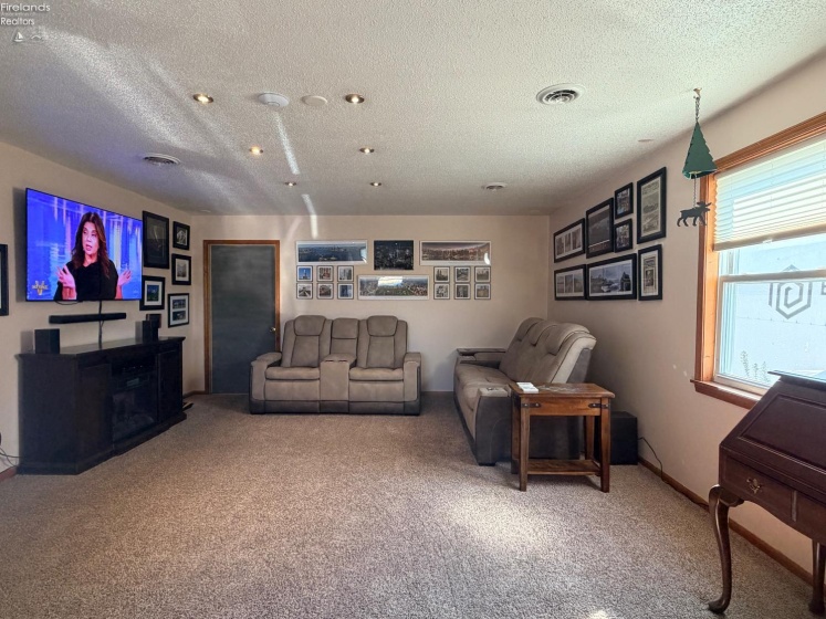 3785 State Route 67, Tiffin, 44883, 3 Bedroom Bedrooms, ,2 BathroomBathrooms,Residential,For Sale,State Route 67,20264333