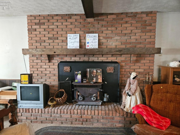 7189 SR 101, Clyde, 43410, 4 Bedroom Bedrooms, ,2 BathroomBathrooms,Residential,For Sale,SR 101,20264335