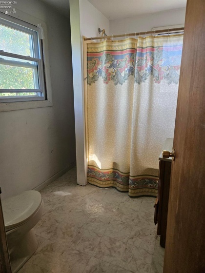 7189 SR 101, Clyde, 43410, 4 Bedroom Bedrooms, ,2 BathroomBathrooms,Residential,For Sale,SR 101,20264335