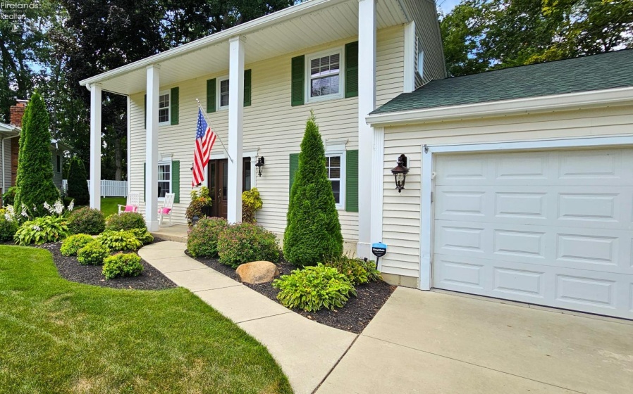 701 Strowbridge Drive, Huron, 44839, 5 Bedroom Bedrooms, ,4 BathroomBathrooms,Residential,For Sale,Strowbridge,20264219