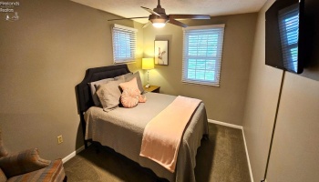 701 Strowbridge Drive, Huron, 44839, 5 Bedroom Bedrooms, ,4 BathroomBathrooms,Residential,For Sale,Strowbridge,20264219 701 Strowbridge Drive, Huron, 44839, 5 Bedroom Bedrooms, ,4 BathroomBathrooms,Residential,For Sale,Strowbridge,20264219