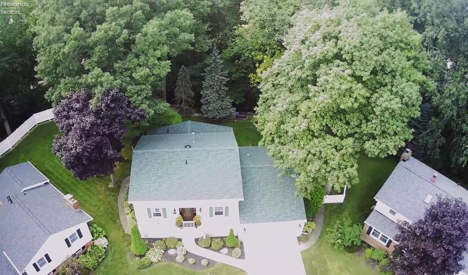 701 Strowbridge Drive, Huron, 44839, 5 Bedroom Bedrooms, ,4 BathroomBathrooms,Residential,For Sale,Strowbridge,20264219