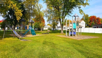 701 Strowbridge Drive, Huron, 44839, 5 Bedroom Bedrooms, ,4 BathroomBathrooms,Residential,For Sale,Strowbridge,20264219 701 Strowbridge Drive, Huron, 44839, 5 Bedroom Bedrooms, ,4 BathroomBathrooms,Residential,For Sale,Strowbridge,20264219