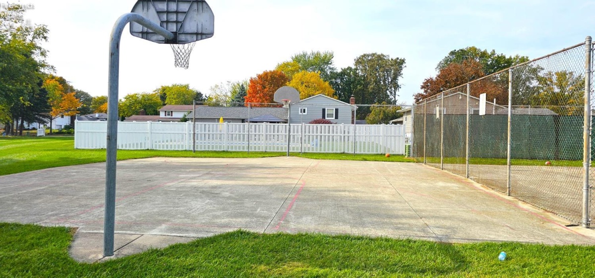 701 Strowbridge Drive, Huron, 44839, 5 Bedroom Bedrooms, ,4 BathroomBathrooms,Residential,For Sale,Strowbridge,20264219