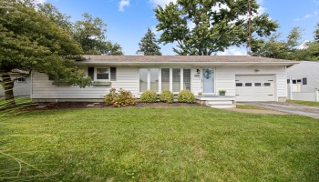 109 Lakeland Drive, Sandusky, 44870, 3 Bedroom Bedrooms, ,1 BathroomBathrooms,Residential,For Sale,Lakeland,20264201 109 Lakeland Drive, Sandusky, 44870, 3 Bedroom Bedrooms, ,1 BathroomBathrooms,Residential,For Sale,Lakeland,20264201