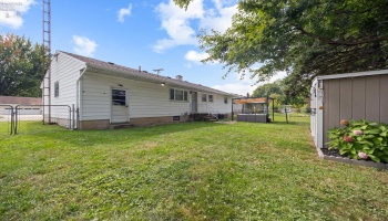 109 Lakeland Drive, Sandusky, 44870, 3 Bedroom Bedrooms, ,1 BathroomBathrooms,Residential,For Sale,Lakeland,20264201 109 Lakeland Drive, Sandusky, 44870, 3 Bedroom Bedrooms, ,1 BathroomBathrooms,Residential,For Sale,Lakeland,20264201