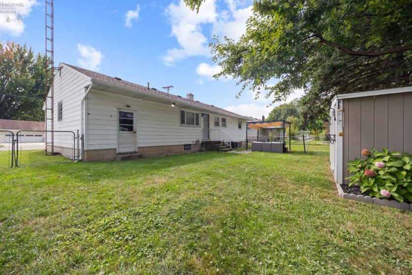 109 Lakeland Drive, Sandusky, 44870, 3 Bedroom Bedrooms, ,1 BathroomBathrooms,Residential,For Sale,Lakeland,20264201