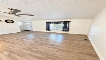 304 Kilborn Street, Sycamore, 44882, 3 Bedroom Bedrooms, ,2 BathroomBathrooms,Residential,For Sale,Kilborn,20264331 304 Kilborn Street, Sycamore, 44882, 3 Bedroom Bedrooms, ,2 BathroomBathrooms,Residential,For Sale,Kilborn,20264331