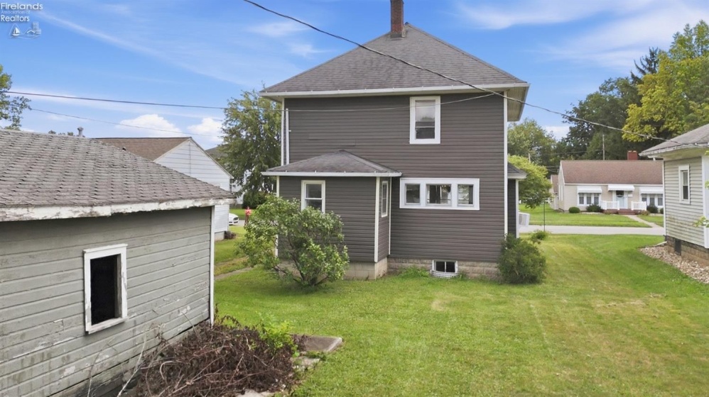 810 Dale Avenue, Willard, 44890, 3 Bedroom Bedrooms, ,2 BathroomBathrooms,Residential,For Sale,Dale,20263536