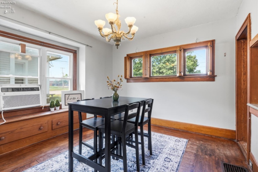 810 Dale Avenue, Willard, 44890, 3 Bedroom Bedrooms, ,2 BathroomBathrooms,Residential,For Sale,Dale,20263536