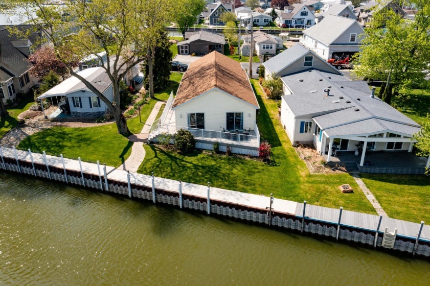 1561 Starboard Avenue, Port Clinton, 43452, 3 Bedroom Bedrooms, ,2 BathroomBathrooms,Residential,For Sale,Starboard,20264341