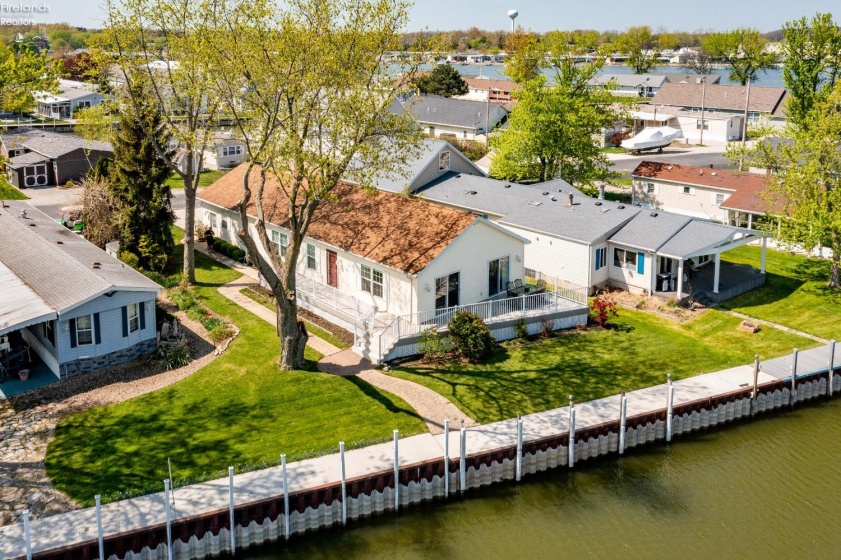 1561 Starboard Avenue, Port Clinton, 43452, 3 Bedroom Bedrooms, ,2 BathroomBathrooms,Residential,For Sale,Starboard,20264341
