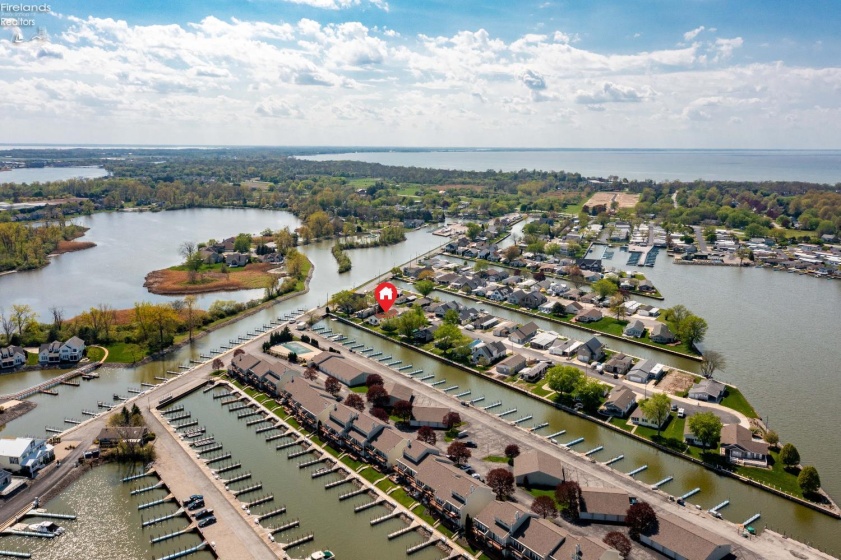 1561 Starboard Avenue, Port Clinton, 43452, 3 Bedroom Bedrooms, ,2 BathroomBathrooms,Residential,For Sale,Starboard,20264341