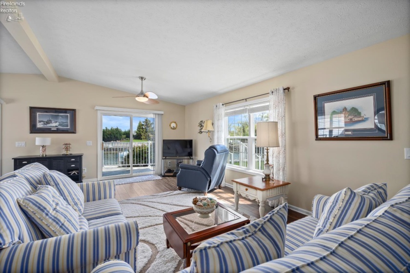 1561 Starboard Avenue, Port Clinton, 43452, 3 Bedroom Bedrooms, ,2 BathroomBathrooms,Residential,For Sale,Starboard,20264341