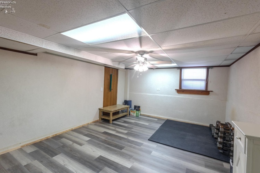 725 Center Street, Bellevue, 44811, 2 Bedroom Bedrooms, ,1 BathroomBathrooms,Residential,For Sale,Center,20264329