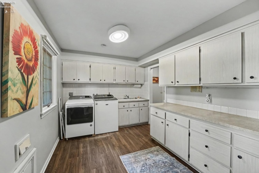 168 Orchard Hill Dr, Amherst, 44001, 7 Bedroom Bedrooms, ,7 BathroomBathrooms,Residential,For Sale,Orchard Hill Dr,20264350