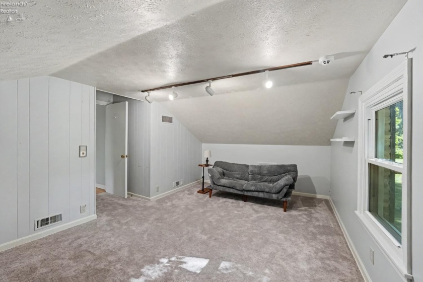 168 Orchard Hill Dr, Amherst, 44001, 7 Bedroom Bedrooms, ,7 BathroomBathrooms,Residential,For Sale,Orchard Hill Dr,20264350