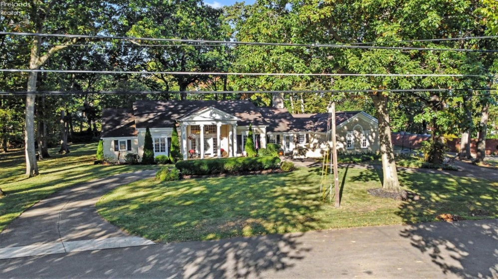 168 Orchard Hill Dr, Amherst, 44001, 7 Bedroom Bedrooms, ,7 BathroomBathrooms,Residential,For Sale,Orchard Hill Dr,20264350