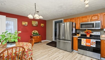 63 Park Avenue, Plymouth, 44865, 5 Bedroom Bedrooms, ,3 BathroomBathrooms,Residential,For Sale,Park Avenue,20264347 63 Park Avenue, Plymouth, 44865, 5 Bedroom Bedrooms, ,3 BathroomBathrooms,Residential,For Sale,Park Avenue,20264347