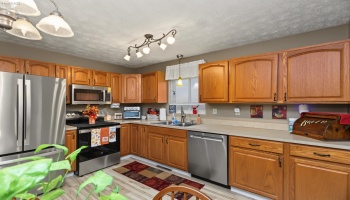63 Park Avenue, Plymouth, 44865, 5 Bedroom Bedrooms, ,3 BathroomBathrooms,Residential,For Sale,Park Avenue,20264347 63 Park Avenue, Plymouth, 44865, 5 Bedroom Bedrooms, ,3 BathroomBathrooms,Residential,For Sale,Park Avenue,20264347