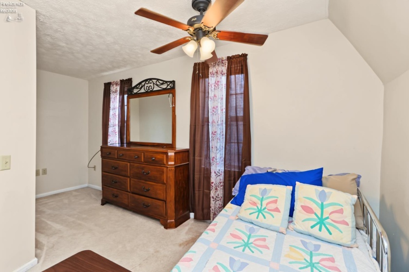 63 Park Avenue, Plymouth, 44865, 5 Bedroom Bedrooms, ,3 BathroomBathrooms,Residential,For Sale,Park Avenue,20264347