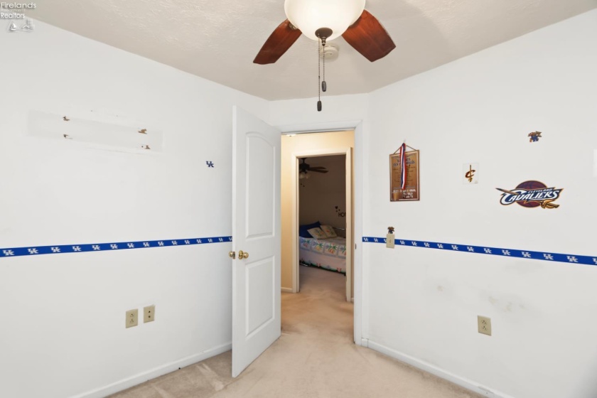 63 Park Avenue, Plymouth, 44865, 5 Bedroom Bedrooms, ,3 BathroomBathrooms,Residential,For Sale,Park Avenue,20264347