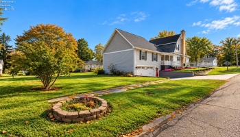 63 Park Avenue, Plymouth, 44865, 5 Bedroom Bedrooms, ,3 BathroomBathrooms,Residential,For Sale,Park Avenue,20264347 63 Park Avenue, Plymouth, 44865, 5 Bedroom Bedrooms, ,3 BathroomBathrooms,Residential,For Sale,Park Avenue,20264347
