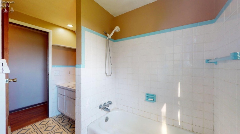 279 Gregory Road, Willard, 44890, 3 Bedroom Bedrooms, ,1 BathroomBathrooms,Residential,For Sale,Gregory,20264339