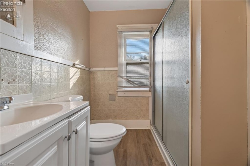 1222 6th Street, Lorain, 44052, 4 Bedroom Bedrooms, ,2 BathroomBathrooms,Residential,For Sale,6th,20264283
