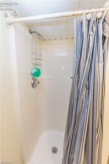 1222 6th Street, Lorain, 44052, 4 Bedroom Bedrooms, ,2 BathroomBathrooms,Residential,For Sale,6th,20264283