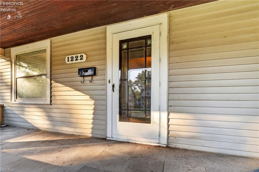 1222 6th Street, Lorain, 44052, 4 Bedroom Bedrooms, ,2 BathroomBathrooms,Residential,For Sale,6th,20264283