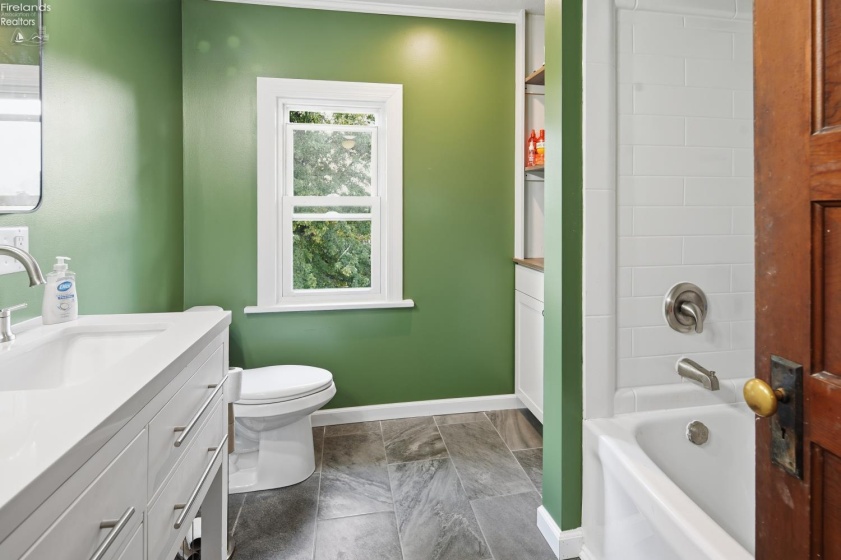 12008 State Route 4, Bellevue, 44811, 4 Bedroom Bedrooms, ,1 BathroomBathrooms,Residential,For Sale,State Route 4,20264164